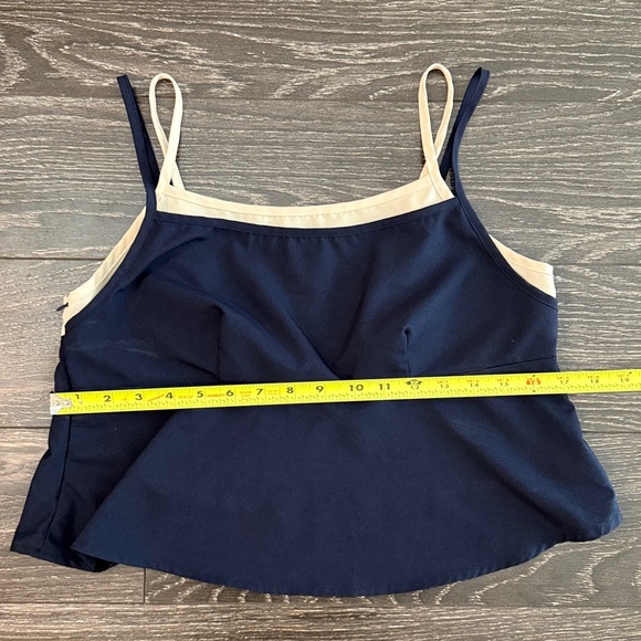 Navy and Cream Contrast Trim Block Top - Picture 7 of 7